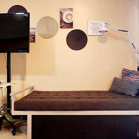 Spacious Cozy Suite At The Venice Mall With Free Parking And Washing Machine (Adults Only) Taguig Esterno foto