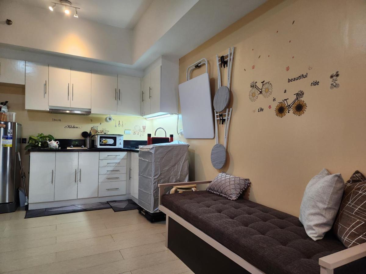 Spacious Cozy Suite At The Venice Mall With Free Parking And Washing Machine (Adults Only) Taguig Esterno foto