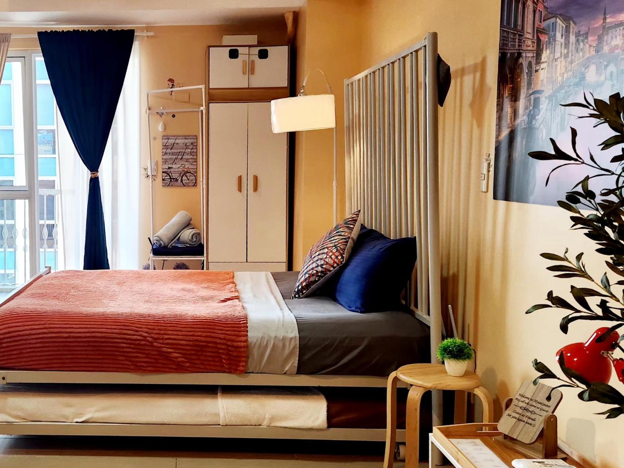 Spacious Cozy Suite At The Venice Mall With Free Parking And Washing Machine (Adults Only) Taguig Esterno foto
