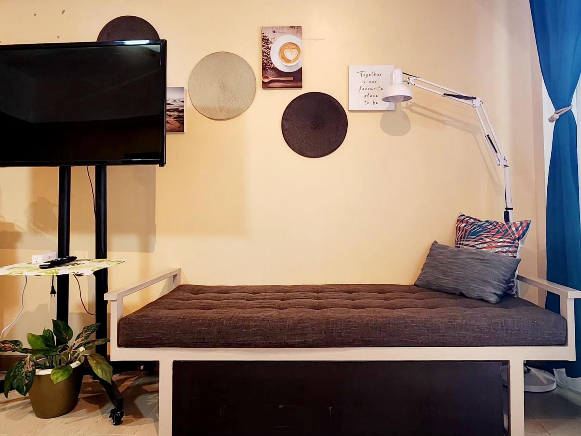 Spacious Cozy Suite At The Venice Mall With Free Parking And Washing Machine (Adults Only) Taguig Esterno foto